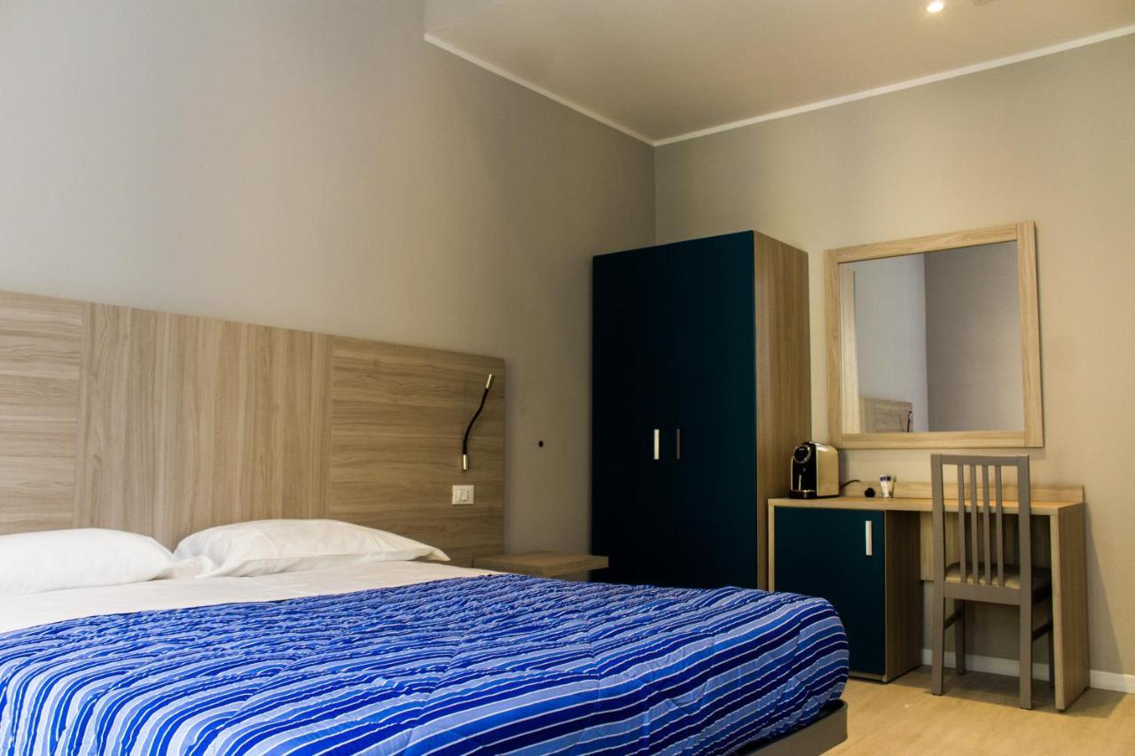 Hotel Sant'Orsola City House Collection By Gsa Hotels Болонья Экстерьер фото